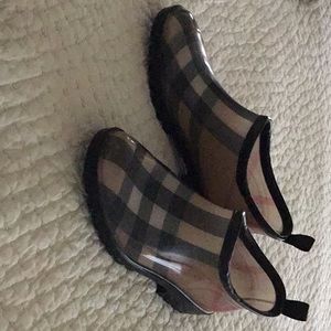 Burberry rain boot